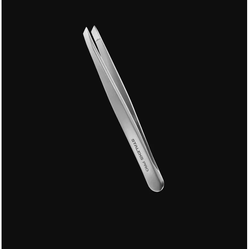 Eyebrow tweezers EXPERT 10 TYPE 3
